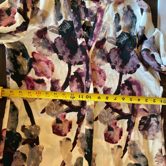 IVANKA TRUMP – Long Sleeve Colorful Blouse, Size M, RN# 54163 - Picture 12 of 12